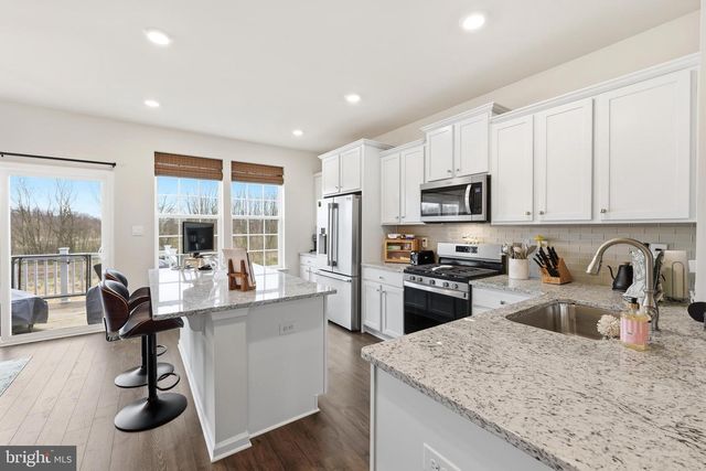 433 MONTE FARM RD, Mount Laurel, NJ 08054