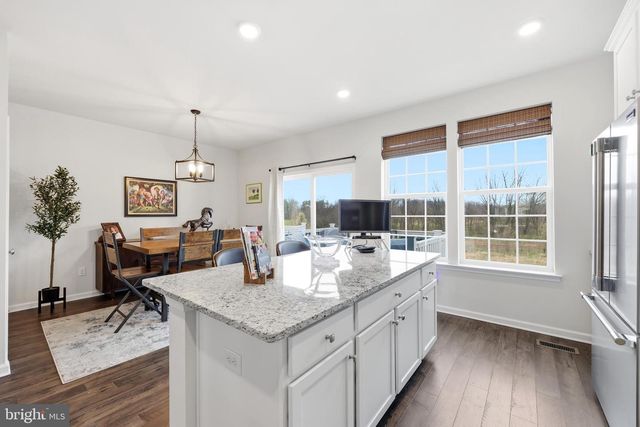 433 MONTE FARM RD, Mount Laurel, NJ 08054