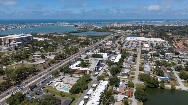 9940 47TH AVENUE N 207, St Petersburg, FL 33708