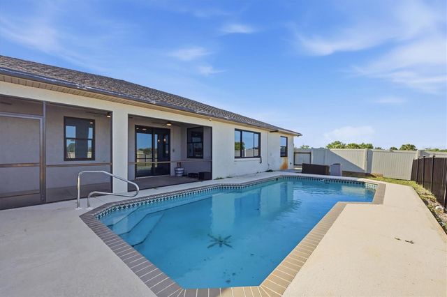 20 BRIG CIRCLE E, Placida, FL 33946