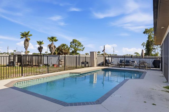 20 BRIG CIRCLE E, Placida, FL 33946