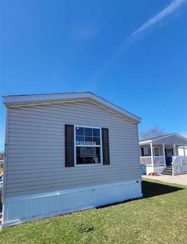 6223 Skipton Drive, Grand Rapids, MI 49548