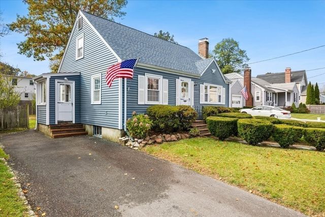 123 Taylor Avenue, Dedham, MA 02026