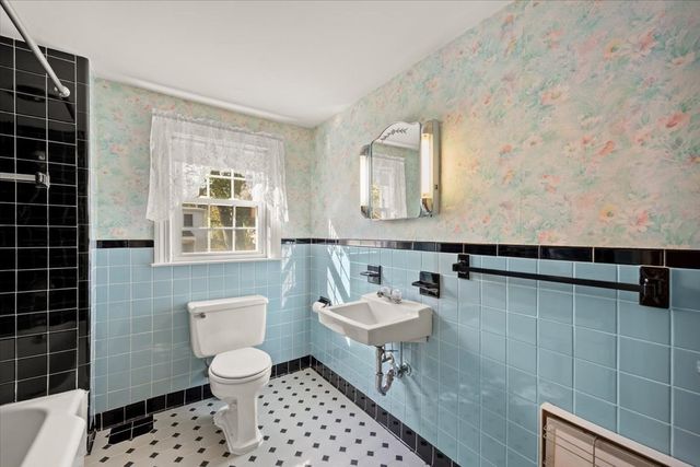 123 Taylor Avenue, Dedham, MA 02026
