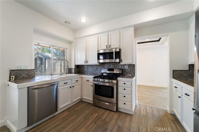 26512 Winterset Court, Murrieta, CA 92563