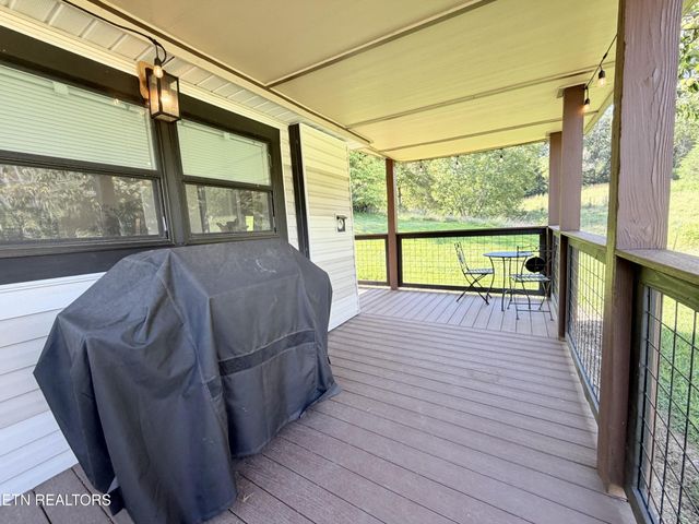 630 Allensville Rd, Sevierville, TN 37876