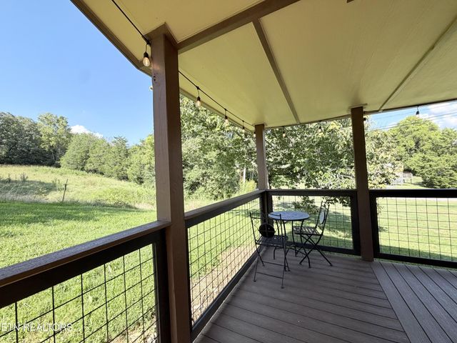 630 Allensville Rd, Sevierville, TN 37876