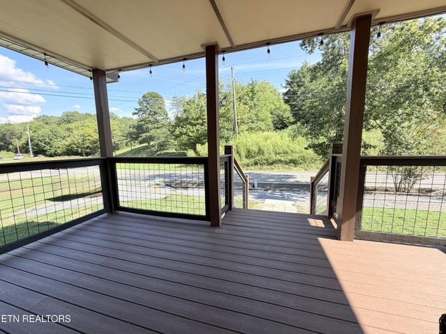 630 Allensville Rd, Sevierville, TN 37876