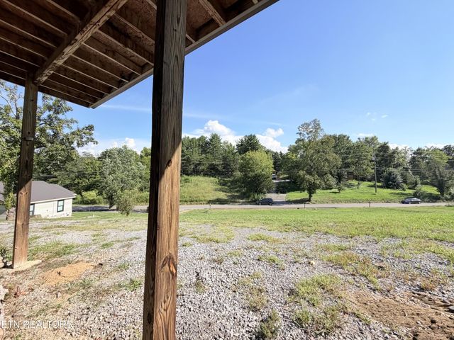 630 Allensville Rd, Sevierville, TN 37876