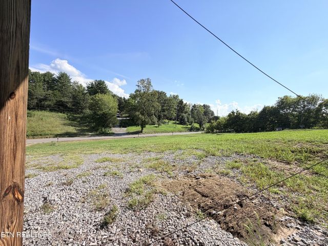 630 Allensville Rd, Sevierville, TN 37876