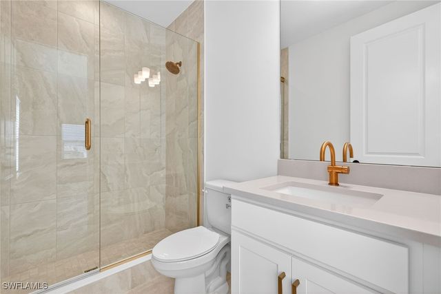 15486 Turin DR, Naples, FL 34114