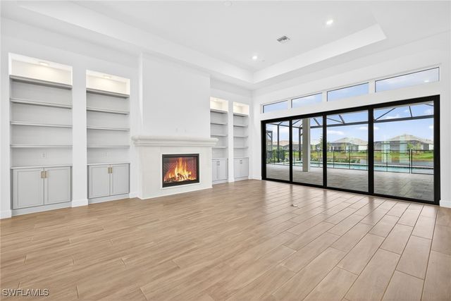 15486 Turin DR, Naples, FL 34114