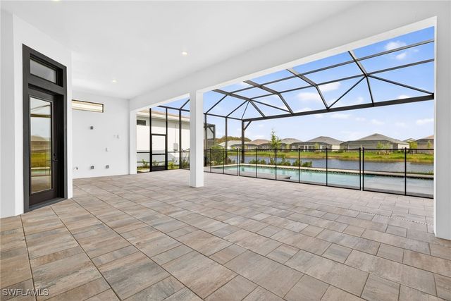 15486 Turin DR, Naples, FL 34114