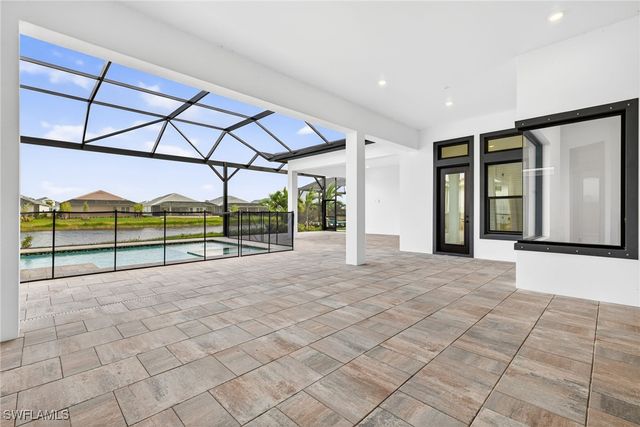 15486 Turin DR, Naples, FL 34114