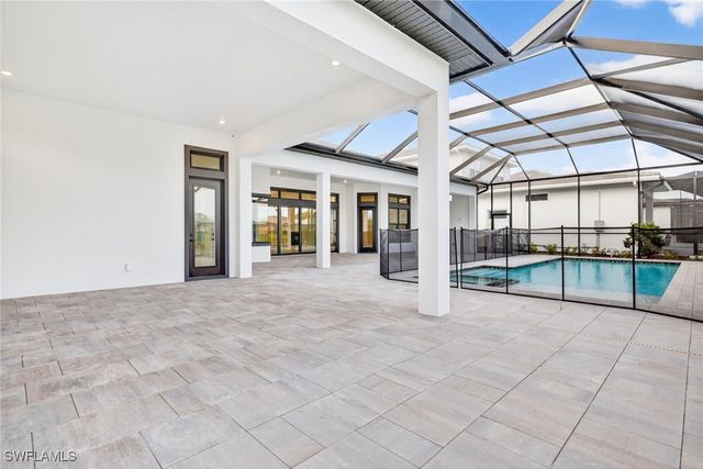 15486 Turin DR, Naples, FL 34114