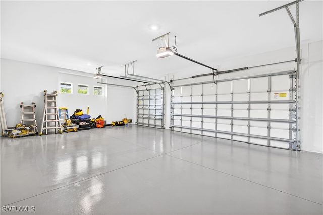 15486 Turin DR, Naples, FL 34114