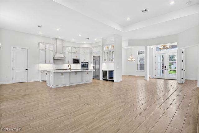 15486 Turin DR, Naples, FL 34114