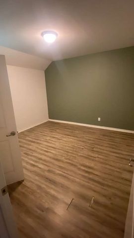 128 Morgan Drive, Red Oak, TX 75154