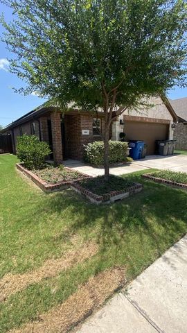 128 Morgan Drive, Red Oak, TX 75154
