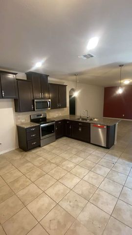 128 Morgan Drive, Red Oak, TX 75154