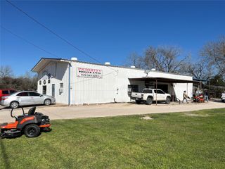 707 E Milam Street, Wharton, TX 77488