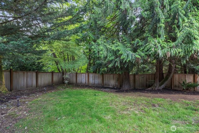 12021 198th Ct NE, Woodinville, WA 98077