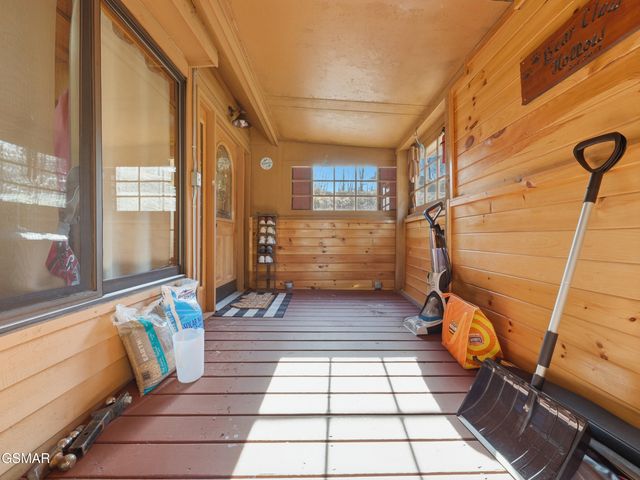 727 Sunrise Boulevard, Sevierville, TN 37862