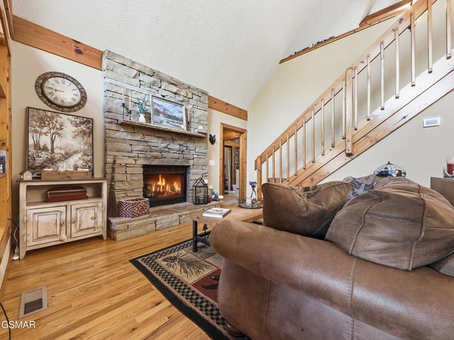 727 Sunrise Boulevard, Sevierville, TN 37862