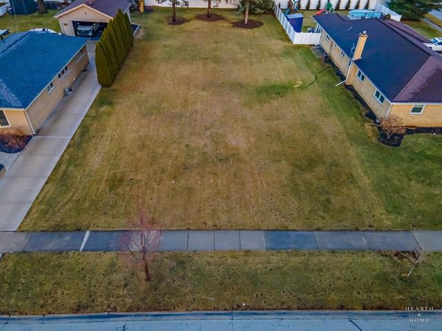 103 N Louis Street, Mount Prospect, IL 60056