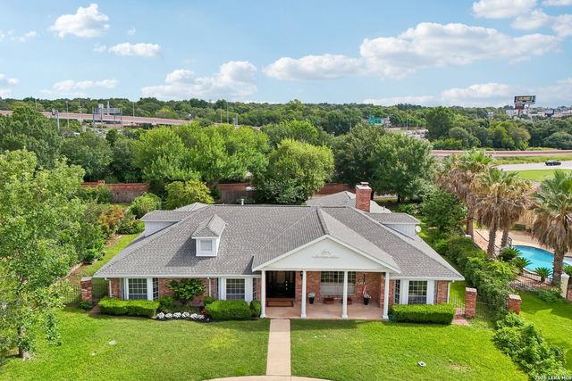 211 CHATTINGTON CT, Castle Hills, TX 78213