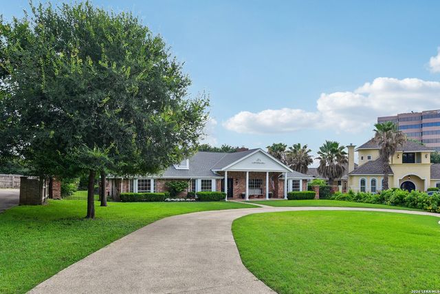 211 CHATTINGTON CT, Castle Hills, TX 78213