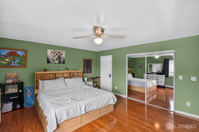 1008 Cricket Lane, Woodbridge Proper, NJ 07095