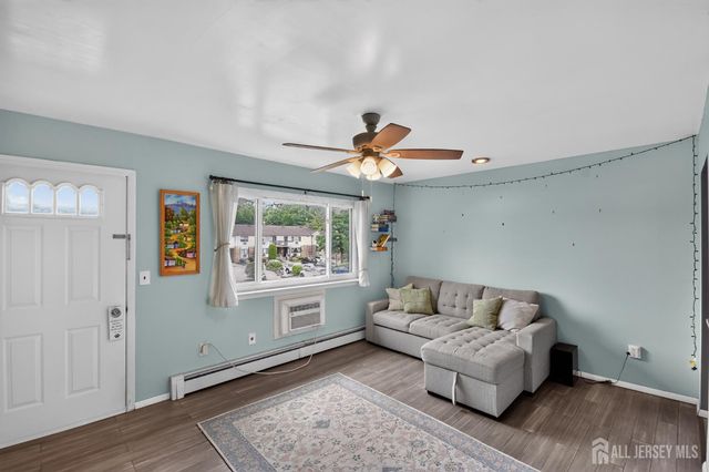 1008 Cricket Lane, Woodbridge Proper, NJ 07095