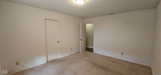 1716 Feather Reed Lane, Greenwood, IN 46143