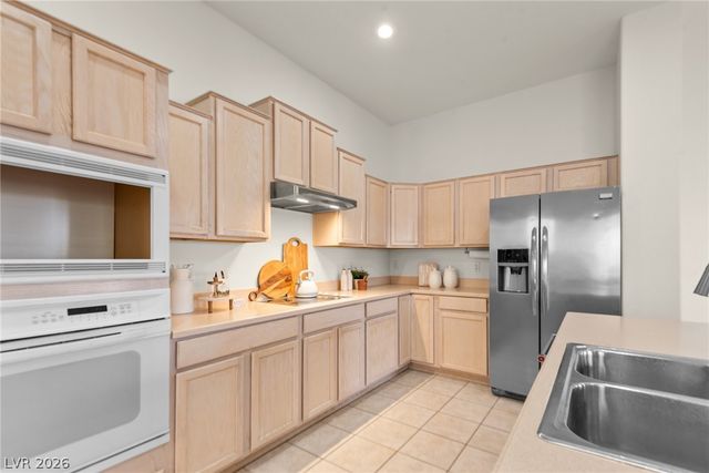 730 Descartes Avenue, Henderson, NV 89002