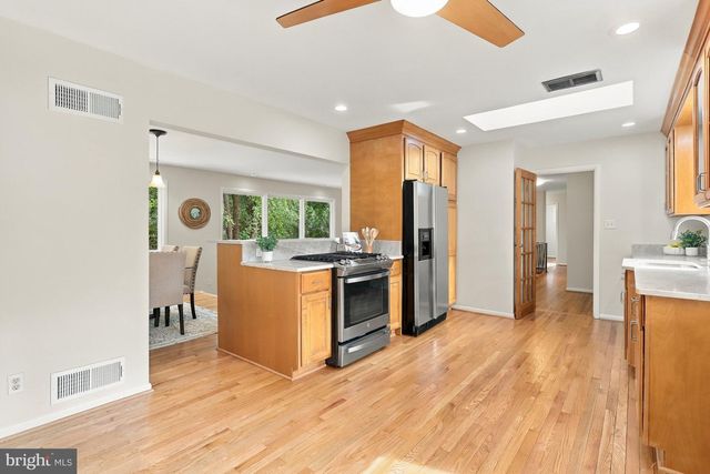 3418 BLAIR RD, Falls Church, VA 22041