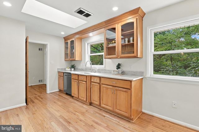 3418 BLAIR RD, Falls Church, VA 22041