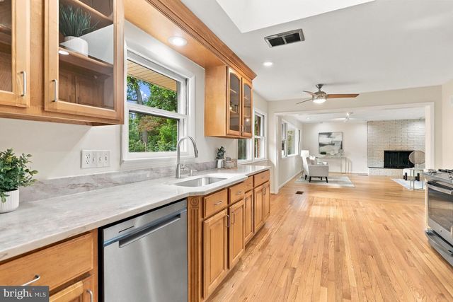 3418 BLAIR RD, Falls Church, VA 22041