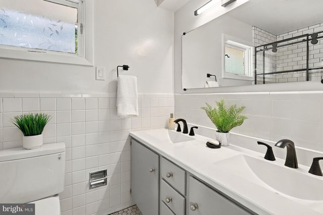 3418 BLAIR RD, Falls Church, VA 22041