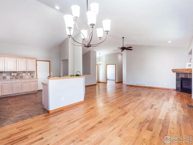 1670 Stove Prairie Cir, Loveland, CO 80538