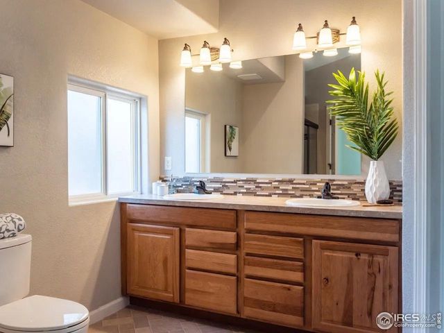 1670 Stove Prairie Cir, Loveland, CO 80538