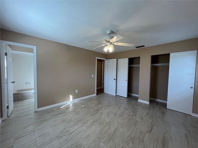 197 HIDDEN LAKE DRIVE, Brandon, FL 33511