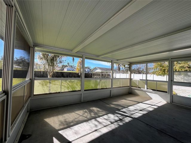 197 HIDDEN LAKE DRIVE, Brandon, FL 33511