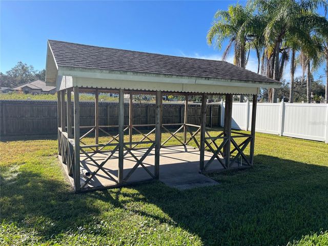 197 HIDDEN LAKE DRIVE, Brandon, FL 33511