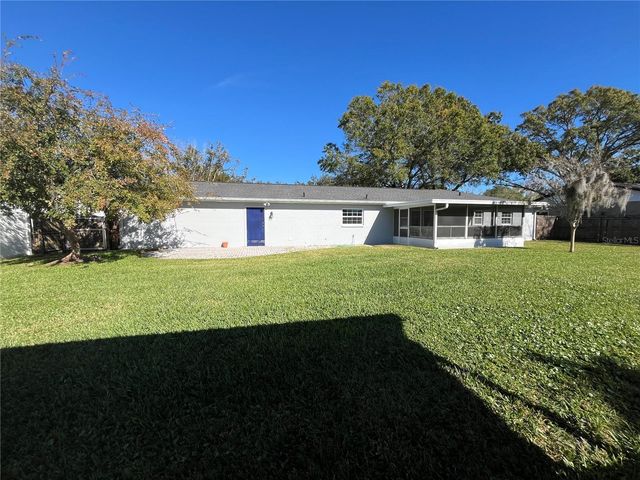 197 HIDDEN LAKE DRIVE, Brandon, FL 33511