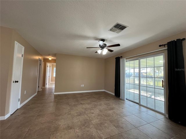 197 HIDDEN LAKE DRIVE, Brandon, FL 33511