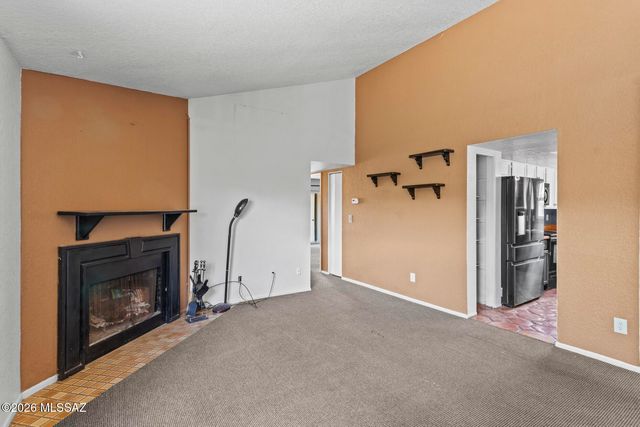 2015 W Brittain Drive, Tucson, AZ 85705