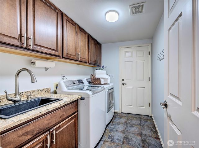 19125 NE 51st Street, Sammamish, WA 98074