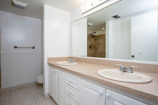 905 Southridge Rd 104C, Delray Beach, FL 33444