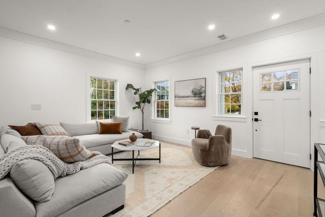 63 Oak Street A, Wellesley, MA 02482